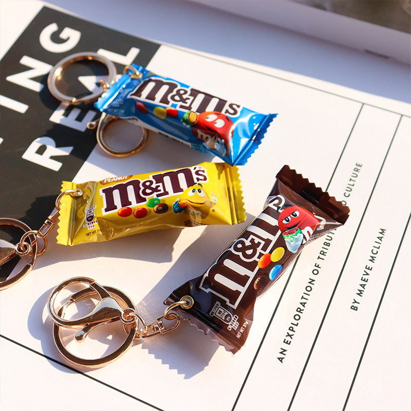 M&M's！Blue Yellow and Brown Fu - Yellow Food Snacks 评论和价格